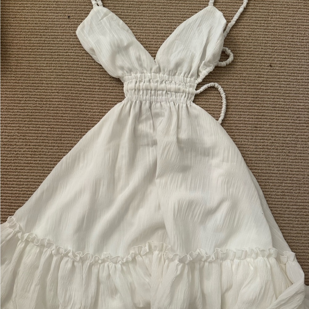 Elegant White Mini Dress